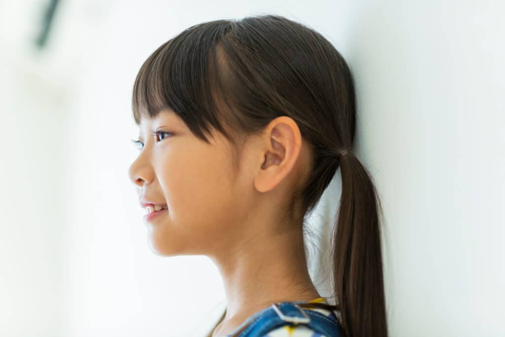 子どもの歯並びは遺伝よりも生活習慣で決まる？！舌の癖や呼吸方法を今のうちに改善することがカギ！